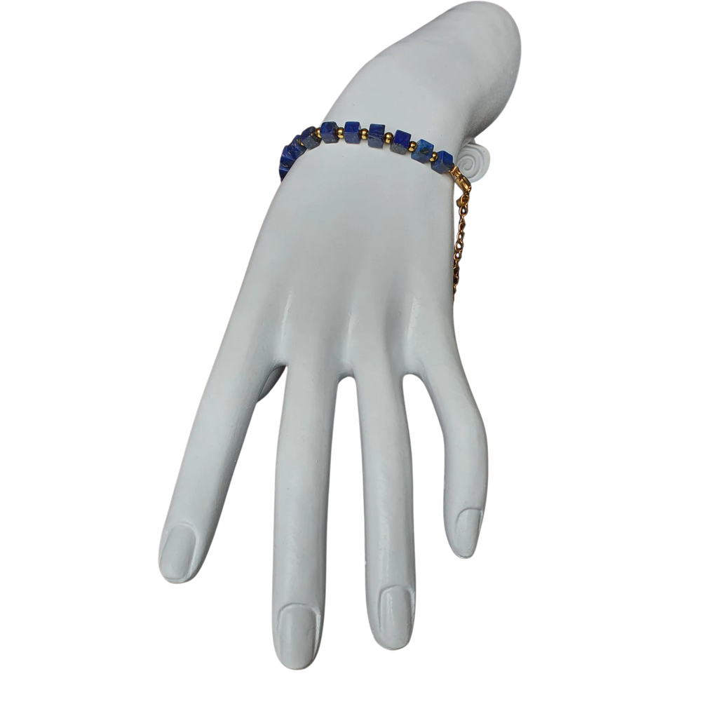 Lapislazuli Armband – Tiefes Blau & Stilvoll