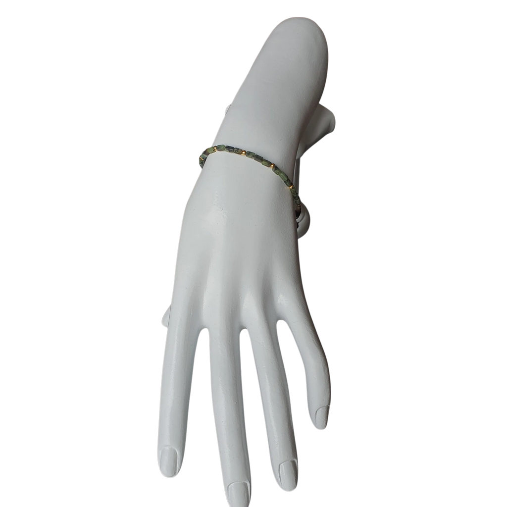 Prehnit Armband – Zart & Natürlich