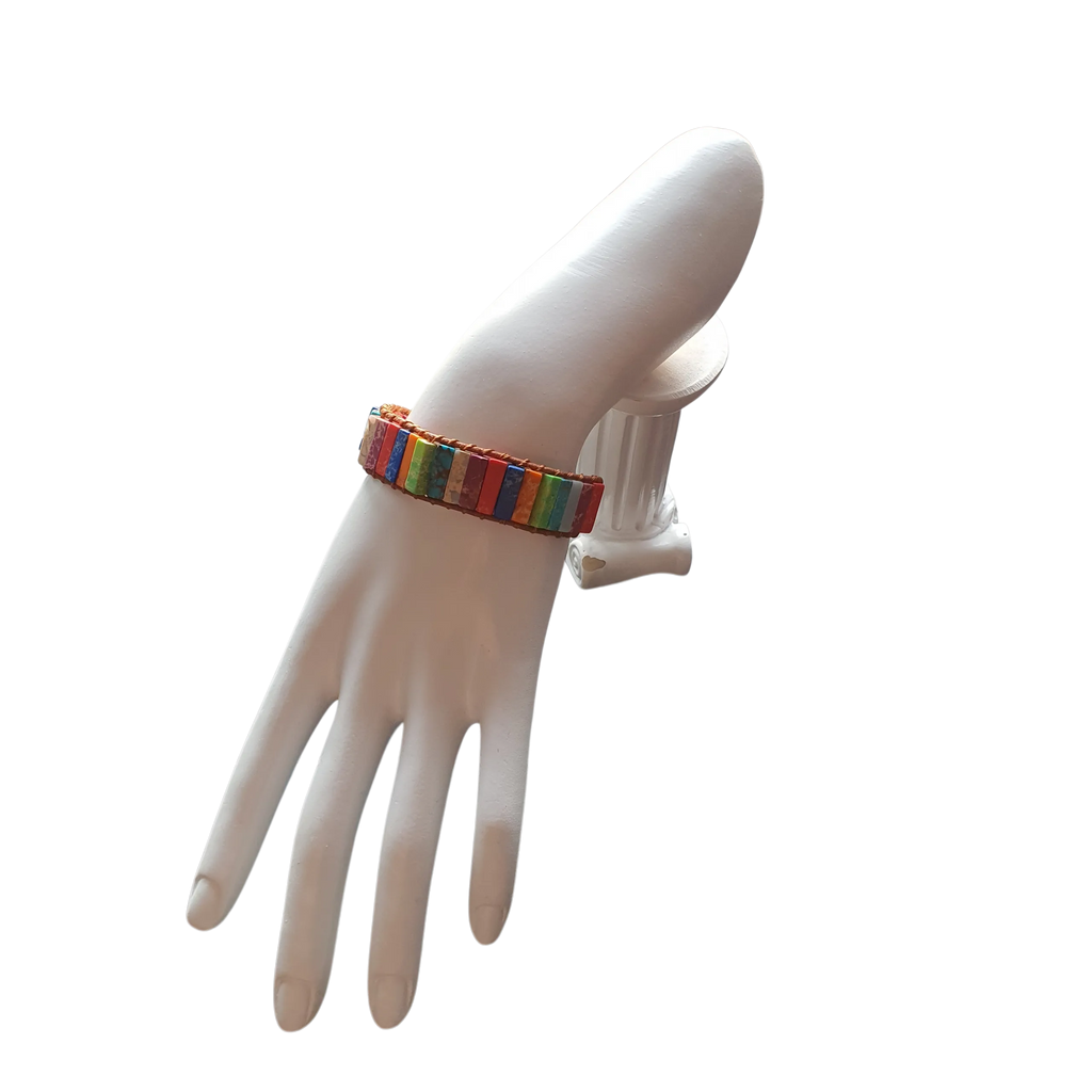 Zibazi-7chakra-naturstein-mehrfarbig-verstellbar-armband-am-model