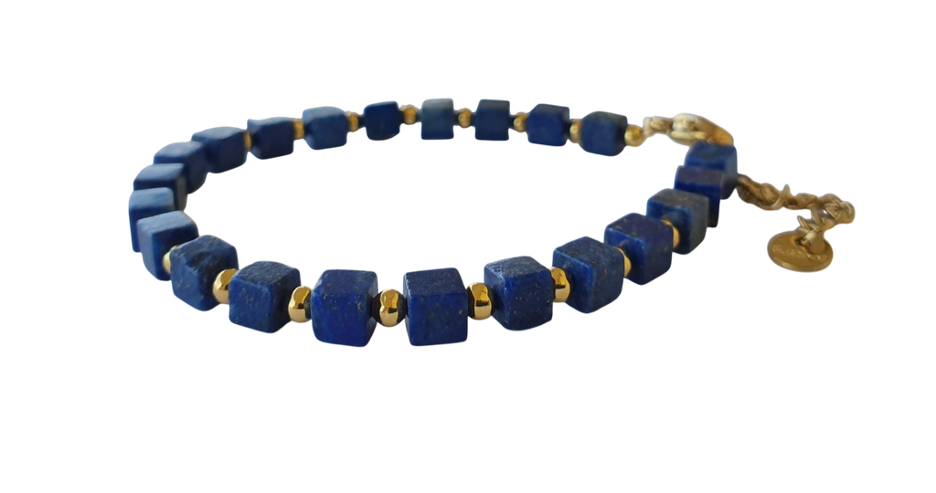 Lunara Armband – Klare Konturen