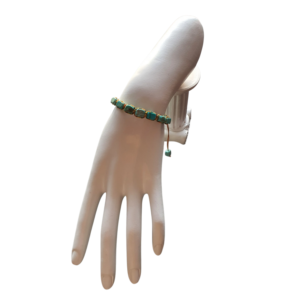 Zibazi-jaspis-naturstein-blau-verstellbar-armband-am-model