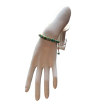 Zibazi-jaspis-naturstein-blau-verstellbar-armband-am-model