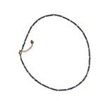 Zibazi-lapislazuli-blau-perlen-edelstahl-vergoldet-halskette-gesamtansicht-flach-liegend